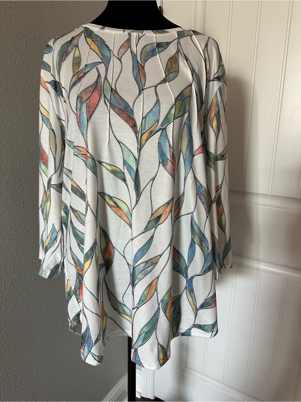 Women’s Multicolor Leaf Print 3/4 Sleeve Top